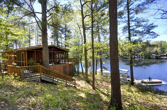 Affordable Lake Muskoka Cottage